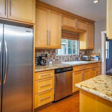 شقة Stylish 2 Bed & 2 Bath At The Heart Of Hollywood With Free Parking - One Car Only لوس أنجلوس المظهر الخارجي الصورة