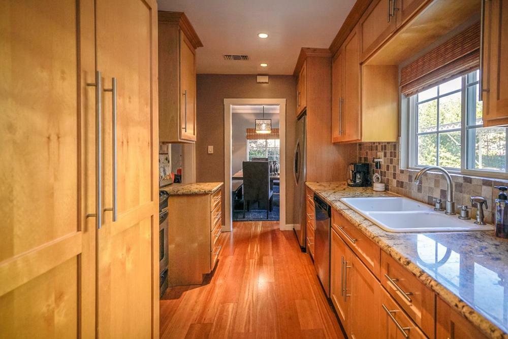 شقة Stylish 2 Bed & 2 Bath At The Heart Of Hollywood With Free Parking - One Car Only لوس أنجلوس المظهر الخارجي الصورة